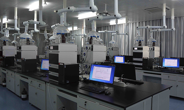 深圳通用与中南民族大学药学院共建的液相色谱互动教学实验室